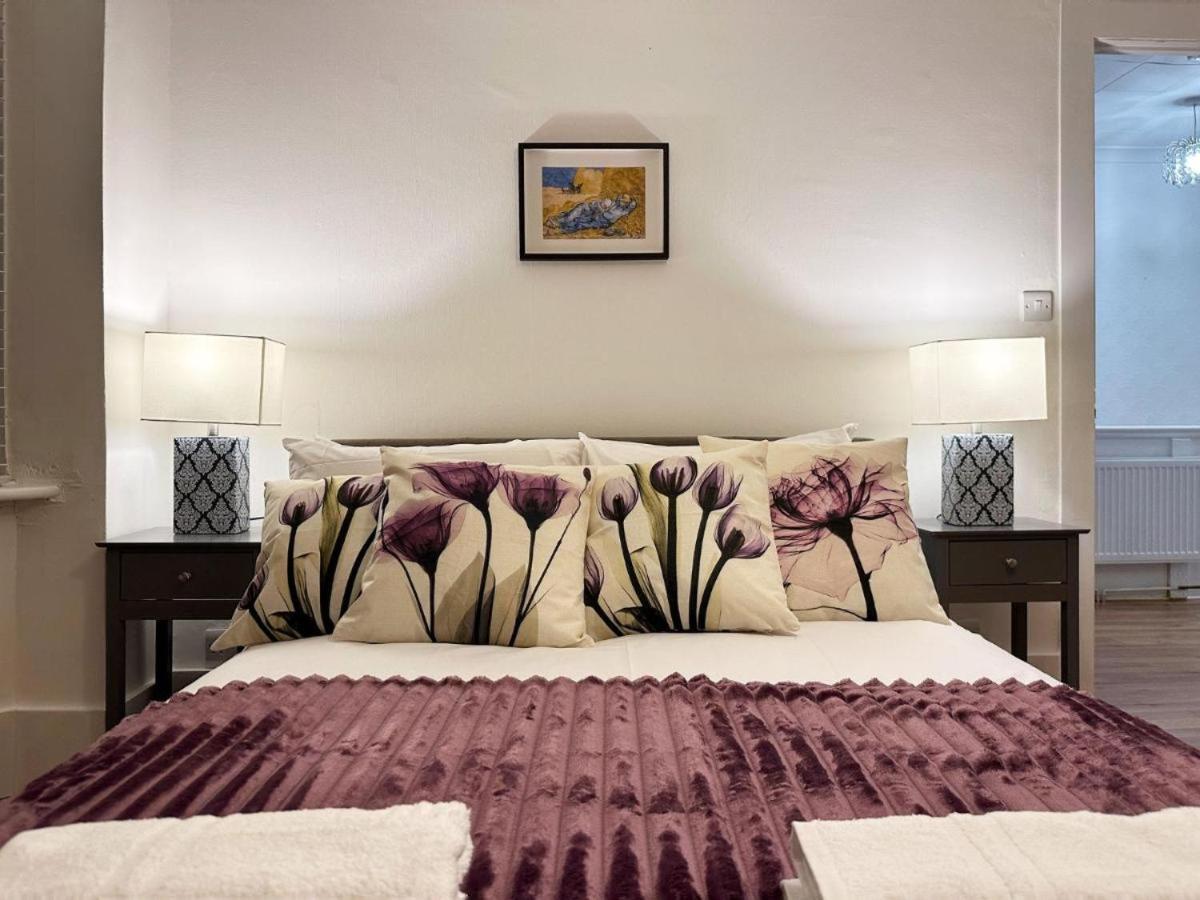Charming 3-Bedroom Family Home London Luaran gambar