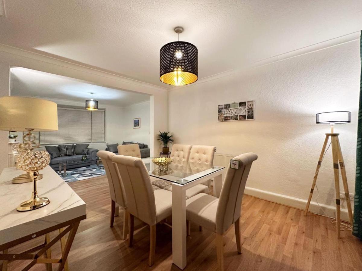 Charming 3-Bedroom Family Home London Luaran gambar